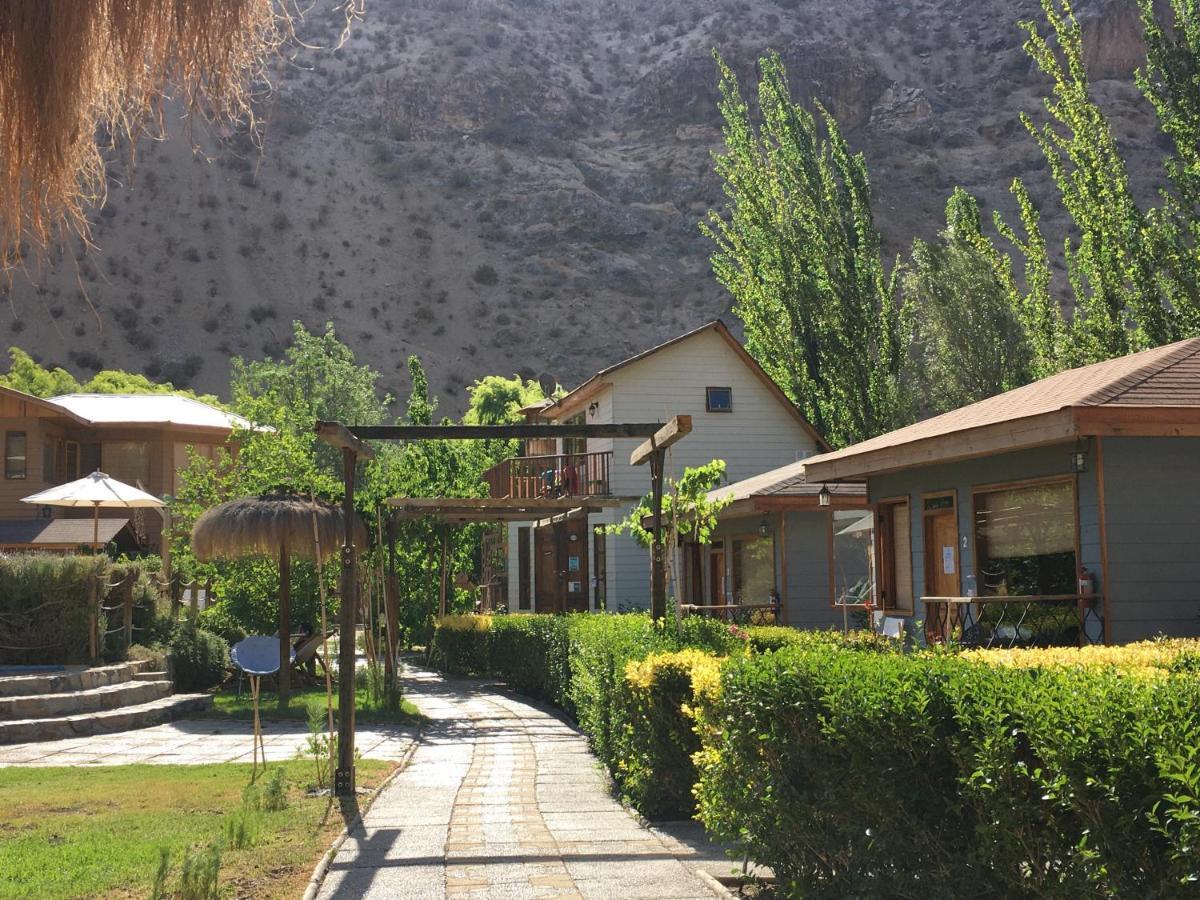 Hotel Faro Del Valle Pisco Elqui Exterior photo