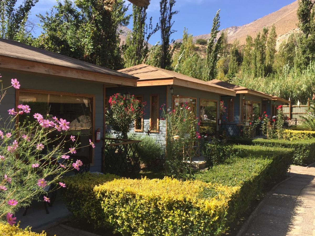 Hotel Faro Del Valle Pisco Elqui Exterior photo